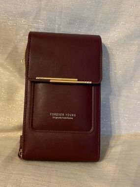 Forever Young Crossbody Phone Bag in Burgundy